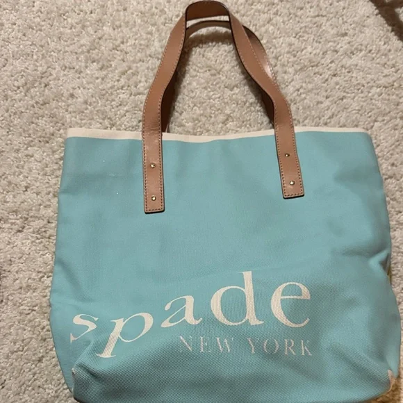 Kate Spade Green and Tan Classic Tote - Picture 2 of 6